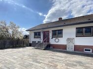 Wohntraum für Familien: Gepflegter Bungalow mit schönem Grundstück in ruhiger Lage Untersiemau-Meschenbach - Untersiemau