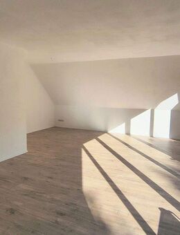 3-Zimmerwohnung mit ausgebautem Spitzboden - Buchholz (Nordheide)