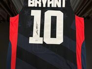 Kobe Bryant USA DUNKELBLAU ROT Handsigniertes Trikot PSA DNA-Authentifizierung - Berlin