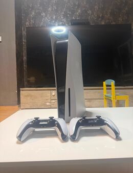 PlayStation 5 inkl 2 Controller - Elsdorf (Nordrhein-Westfalen)