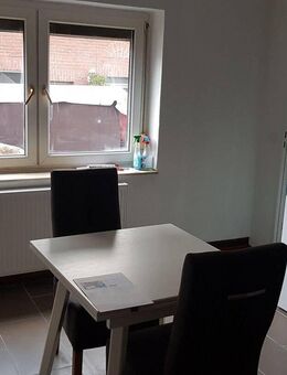 Gemütliches Apartment, nähe Wahner Bahnhof!!! - Köln