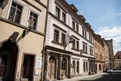 2- Raum Wohnung mit Balkon
