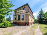 Familienfreundlich, charaktervolles Einfamilienhaus voll unterkellert, Garten, zwei Bäder, Balkon - Hoppegarten