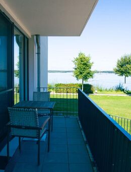 Attraktive Ferienwohnung mit großzügiger Terrasse, Müritzblick, Vollmöblierung und Tiefgaragenstellplatz im Maremüritz Yachthafen-Ressort & Spa - Waren (Müritz)