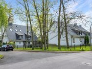 Modernisiertes Mehrfamilienhaus in guter Lage mit 4 Einheiten und 2 Garagen - Hamburg