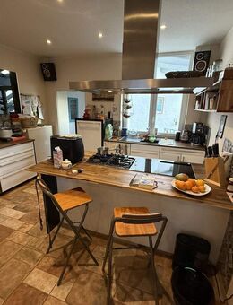 Stilvolle Gründerzeitvilla mit Hof, Hallenanlage und großem Garten in Wegberg - Wegberg