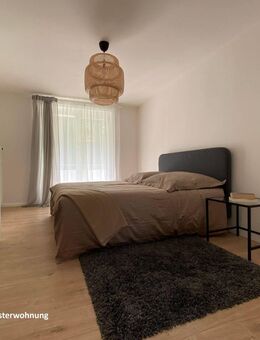 Helle Balkonwohnung mit eigenem Garten und idyllischer Ruhe! Anlageimmobilie. PROVISIONSFREI - Rauen