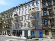 2 Zimmer Altbauwohnung mit Terrasse und Balkon in ruhiger begehrter Schöneberger Lage - Berlin