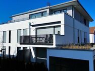 Traumhafte EG-Neubauwohnung mit Terrasse, eigenem Eingang & Tiefgaragenstellplatz! - Neuburg (Donau)