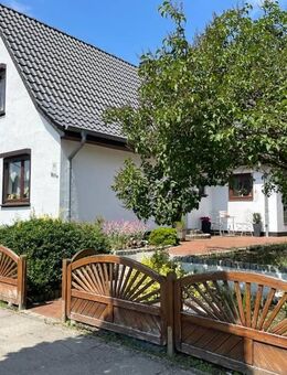 Investoren aufgepasst: 1-2 Familienhaus mit 156m² Wfl. als Anlageobjekt (Faktor 13) zu verkaufen! - Bremen