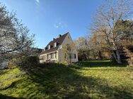 Wecken Sie dieses Einfamilienhaus aus dem Dornröschenschlaf! Wohnen und Leben im schönen Zirndorf! - Zirndorf
