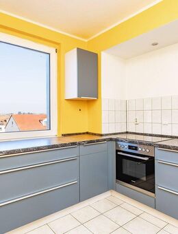 Bezugsfreie Wohnung plus Garage - Oberkrämer