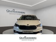 Skoda Fabia, 1.0 TSI Drive, Jahr 2022 - Karlsruhe