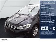VW Touran, 2.0 TDI Comfortline, Jahr 2022 - Essen
