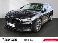 Skoda Superb, 2.0 TDI Sport Paket, Jahr 2024 - Bad Segeberg