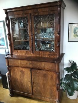 Vitrinenschrank Kirschholz von 1870-1880 - Nandlstadt