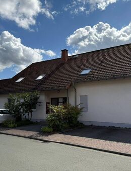 Schöne 3 ZKB-Wohnung in Bad Endbach mit Blick auf das Viadukt - Bad Endbach
