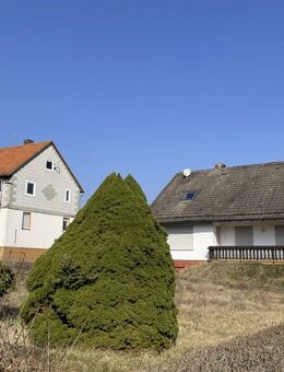 Zwei Wohnhäuser - Ein Preis! Vielseitiges Immobilienensemble in Edertal-Königshagen - Edertal