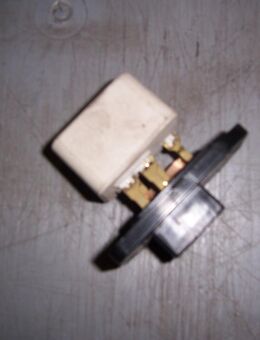 MR315836 Heizungswiderstand Mitsubishi Eclipse D30 - Hannover Vahrenwald-List
