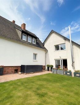 Ansprechendes Einfamilienhaus mit extra viel Platz, durch wohnlich ausgebautem Anbau! - Minden (Nordrhein-Westfalen)