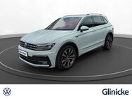 VW Tiguan, 2.0 TSI Highline R-line, Jahr 2020 - Weimar