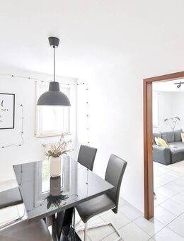 Top Lage in Stuttgart-West: Helle 3-Zimmer-Wohnung mit Flair - Stuttgart