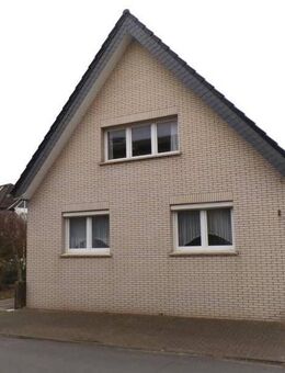 Einfamilienhaus mit Anbau, kl. Wintergarten und Garage, direkt an der Grimmershörn-Bucht/Nordsee gelegen. - Cuxhaven
