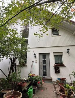 Vermietetes Einfamilienhaus mit Garten, Terrasse und traumhaftem Blick ins Grüne in Heiligenborn - Schlüchtern