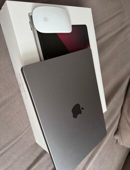 MacBook Pro 2023 m2 14" 32/512 GB 10/16 Core - Kein Versand! - Essen
