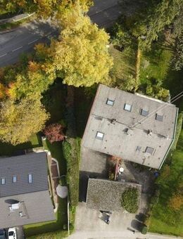 Doppelhaushälfte mit Potenzial: Drei eigenständige Wohnungen unter einem Dach - Rimsting