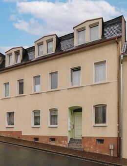 MFH mit 5 Einheiten und Wertsteigerungspotenzial in zentraler Lage zur flexiblen Nutzung - Nossen