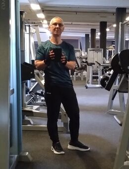 Suche nette Frau für Freizeit und Freundschaft - Gütersloh