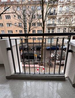 Charlottenburg: Eislebener Str: VERMIETETE 1-Zi-Whg, 40m² - 2.OG + SÜD-Balkon - kündbar in 9 Monaten - Berlin