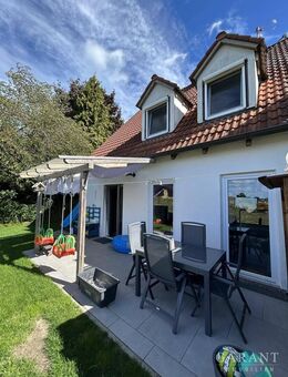Ein Familientraum - hochwertig renovierte Doppelhaushälfte mit großer West-Terrasse - Altomünster