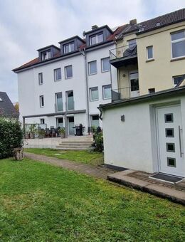 Saniertes Haus mit luxuriöser Ausstattung - 91 m² Komfortwohnung mit Garten und Bungalow. - Mülheim (Ruhr)