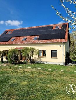 Modernisiertes Einfamilienhaus mit Photovoltaikanlage und Pool auf großem Grundstück in Alleinlage - Oderaue