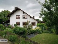 2-Familienhaus, Garten und Garage - Rüsselsheim