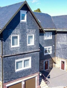 Historisches Anwesen mit Geschichte und Potenzial - Neuhaus (Rennweg) Zentrum