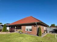 *Lebensqualität und Wohnkomfort* Exklusiver Bungalow in Nordgeorgsfehn! - Uplengen