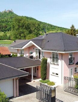 Elegante Villa mit Burgblick in ruhiger, beliebter Lage! Einmalige Chance! - Hechingen
