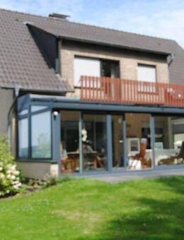 Gepflegtes Wohnhaus mit traumhaftem Weitblick sucht neue Besitzer. - Stadthagen