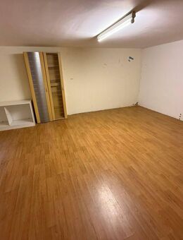 Souterrain mit Renovierungsbedarf - Mietfrei starten möglich - Köln