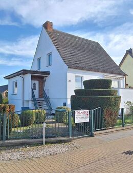 Wasserblick aus dem OG - sanierungsbedürftiges Einfamilienhaus mit Garage im Seebad Lubmin - Lubmin