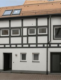 Erstbezug - Frisch sanierte 2 ZKB-Wohnung mit Einbauküche im Herzen von Augsburg - Augsburg