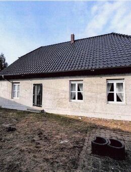 Einfamilienhaus mit großem Garten und Garage zu vermieten - Wustermark