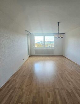 Preiswerte 3,5 Zimmerwohnung mit Aufzug/Balkon/GARAGE! - Schwäbisch Gmünd