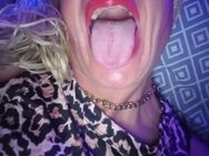 Suche Tranny Schwester - Minden (Nordrhein-Westfalen)