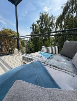 Exklusive 2-Zimmer-Wohnung mit Balkon - hochwertige Ausstattung & top Lage in Hannover-Mitte - Hannover
