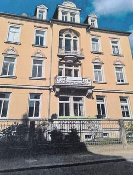 Schöne 4 Raumwohnung mit Balkon - Radebeul