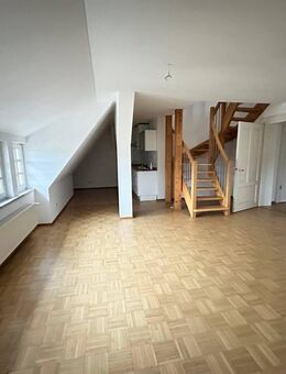 Schöne helle 3-Zimmer-Maisonetten Wohnung - Landshut